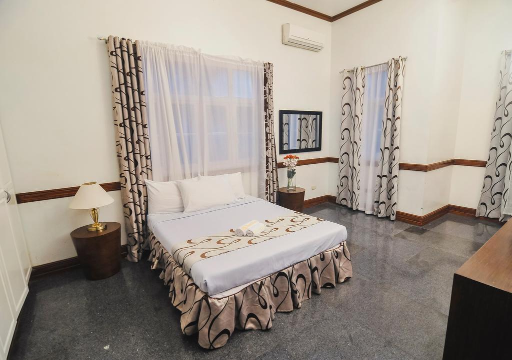 Villa Jhoana Resort Angono Exterior foto